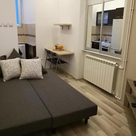 Apartment In The Heart Of Beograd Ngoại thất bức ảnh